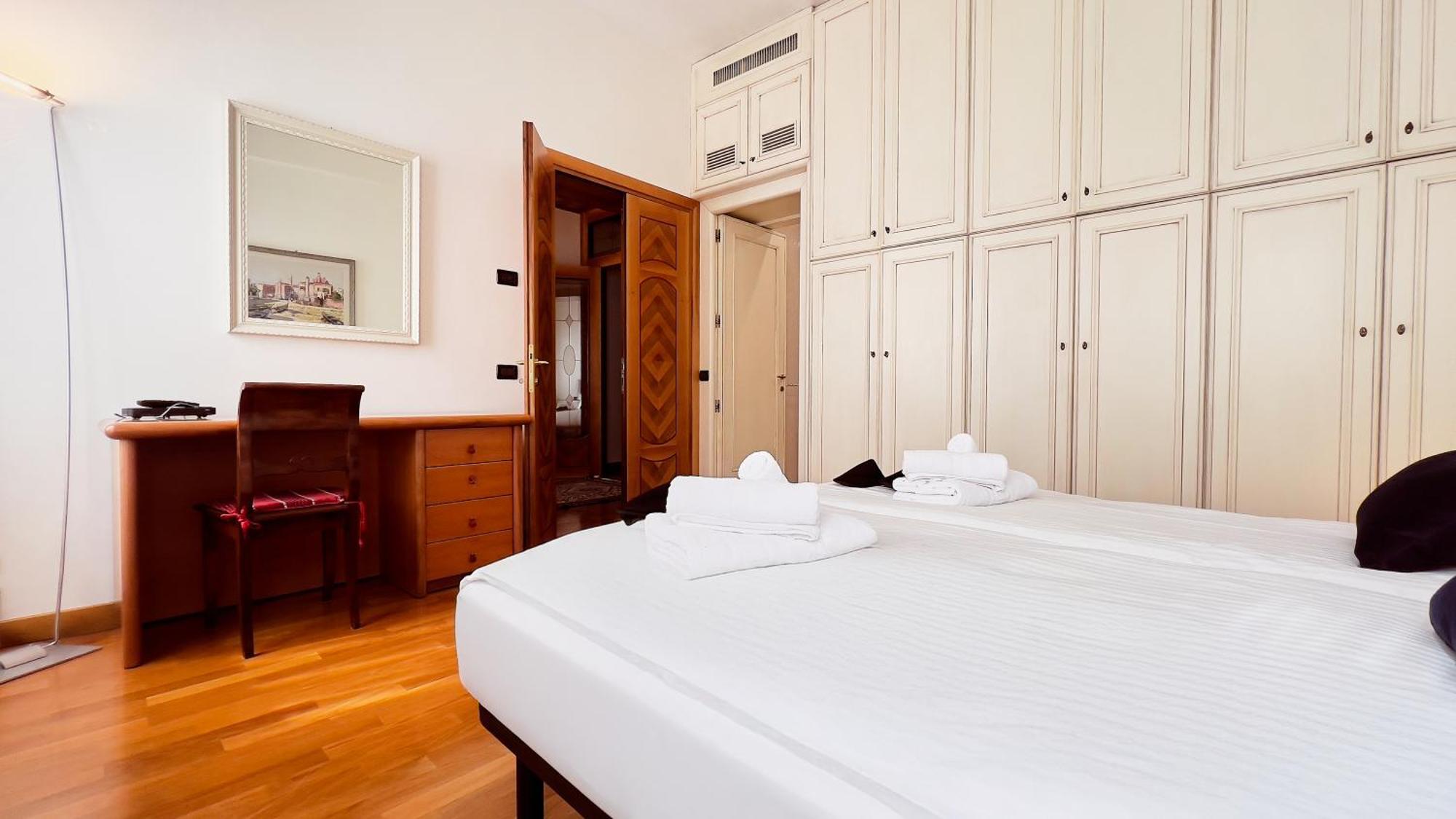 Nama Boutique Residence Венеция Стая снимка